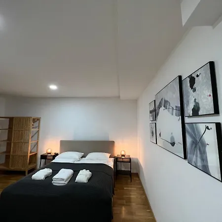 Central Hotel 3*