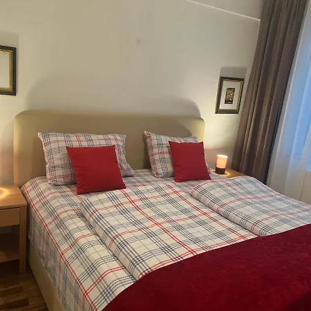 Central 3* Sisava