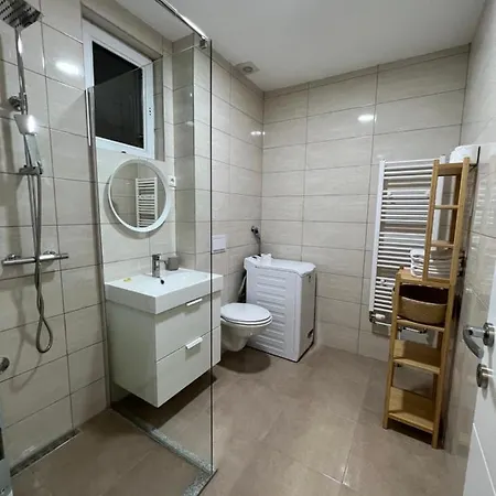 Отель Central 3*