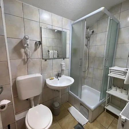Central Отель Sisava